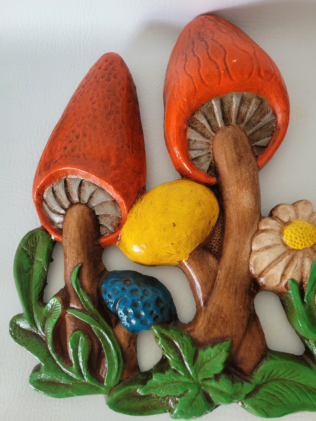 Vtg 70’s Retro Mushroom Chalkware Wall Plaque Cottagecore Kitche Design 12×14″