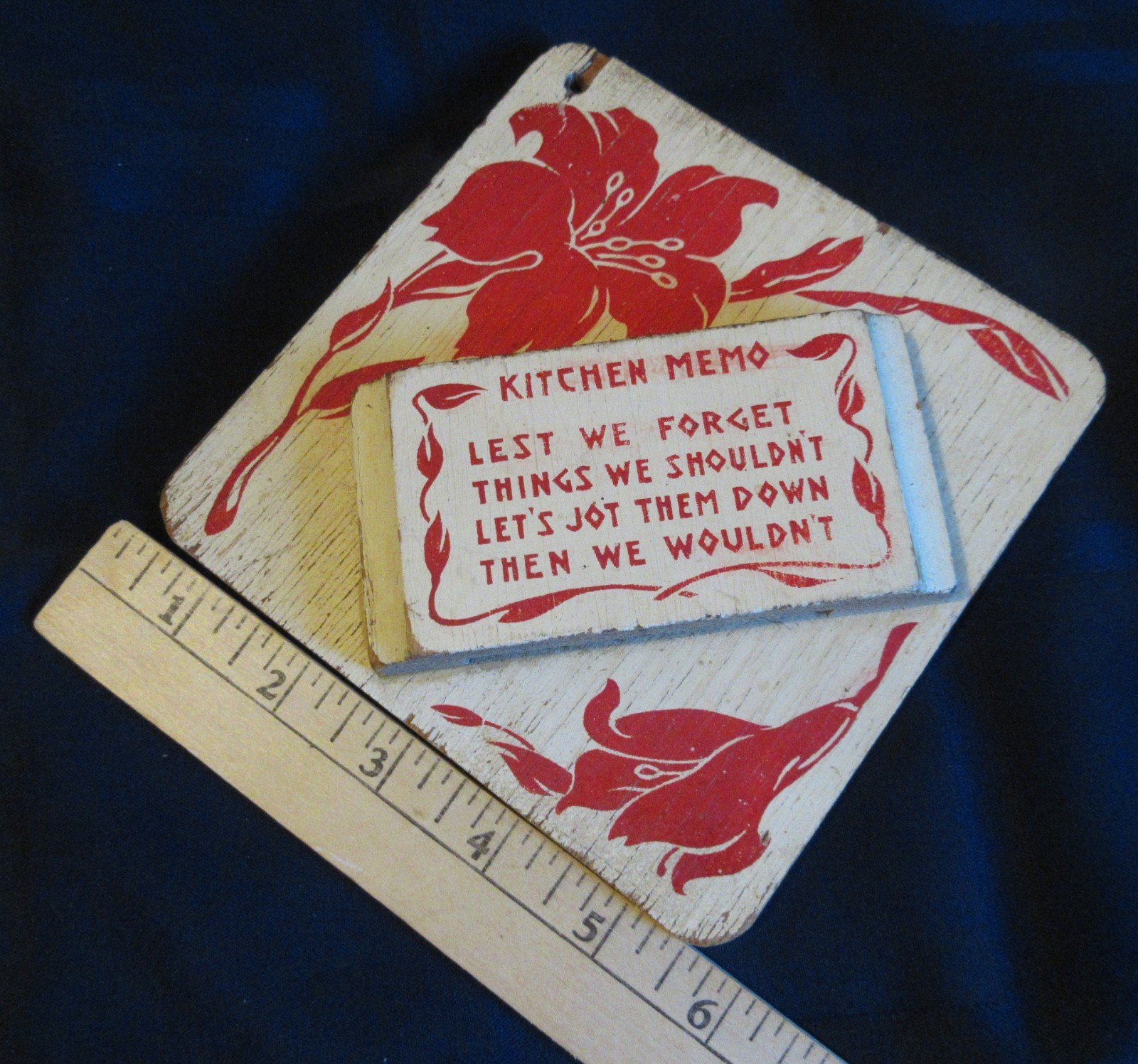 Vintage Wood Kitchen Memo Wall Plaque Red White Gladiolus Poem Slot for Paper