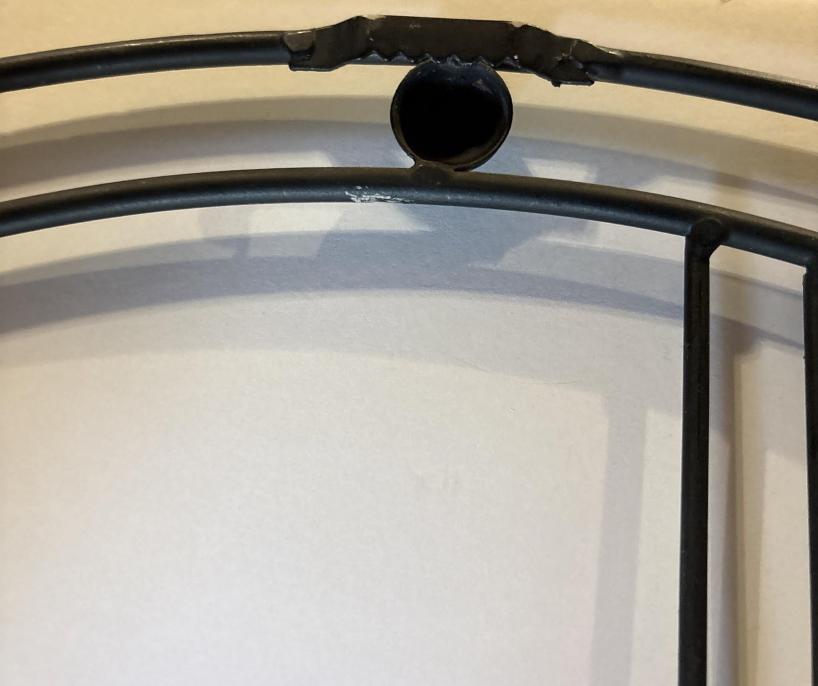 Black Metal Abstract Wall Decor Ring with Vase Details