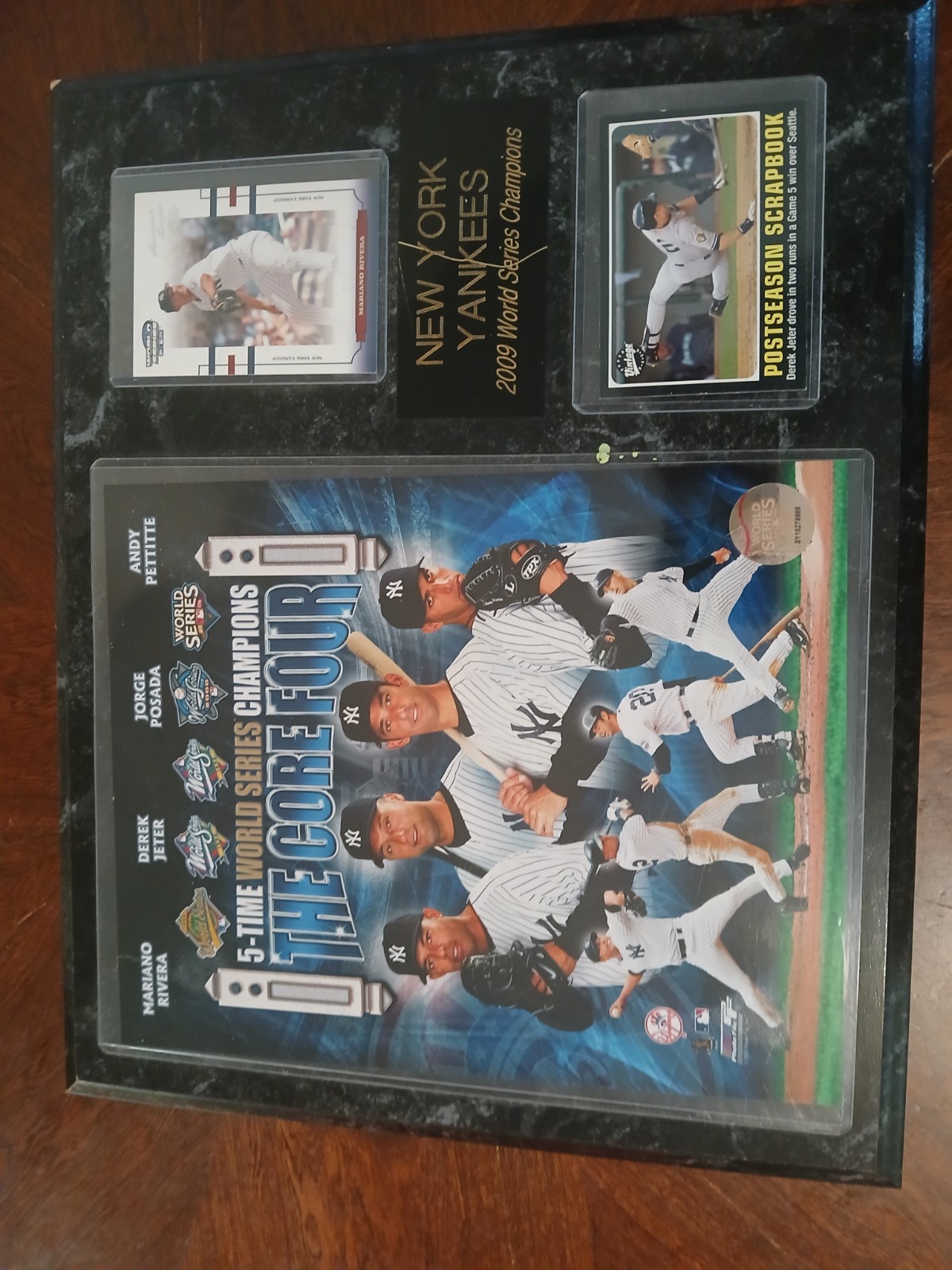 New York Yankees Wall Mounted Wood Plaque, Vertical Black Rectangle