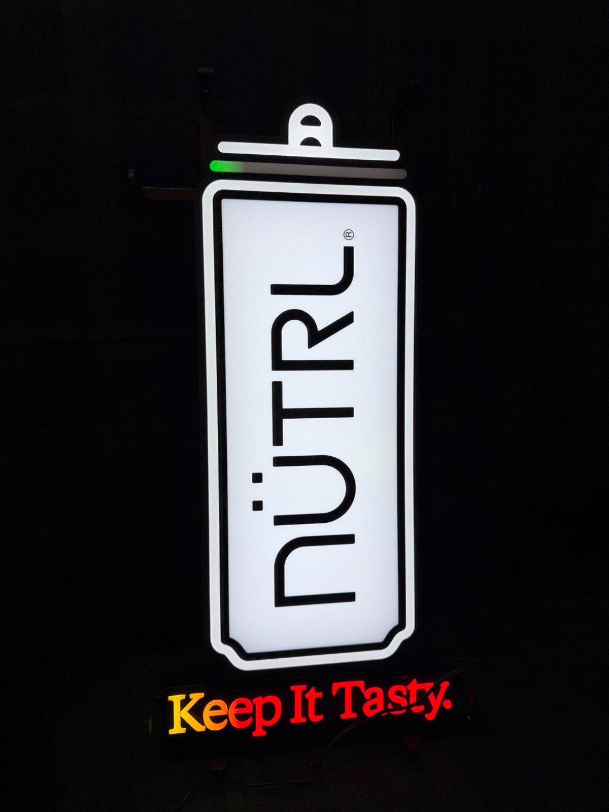 NUTRL Iconic Keep IT Tasty Sign Lights Color Changing
