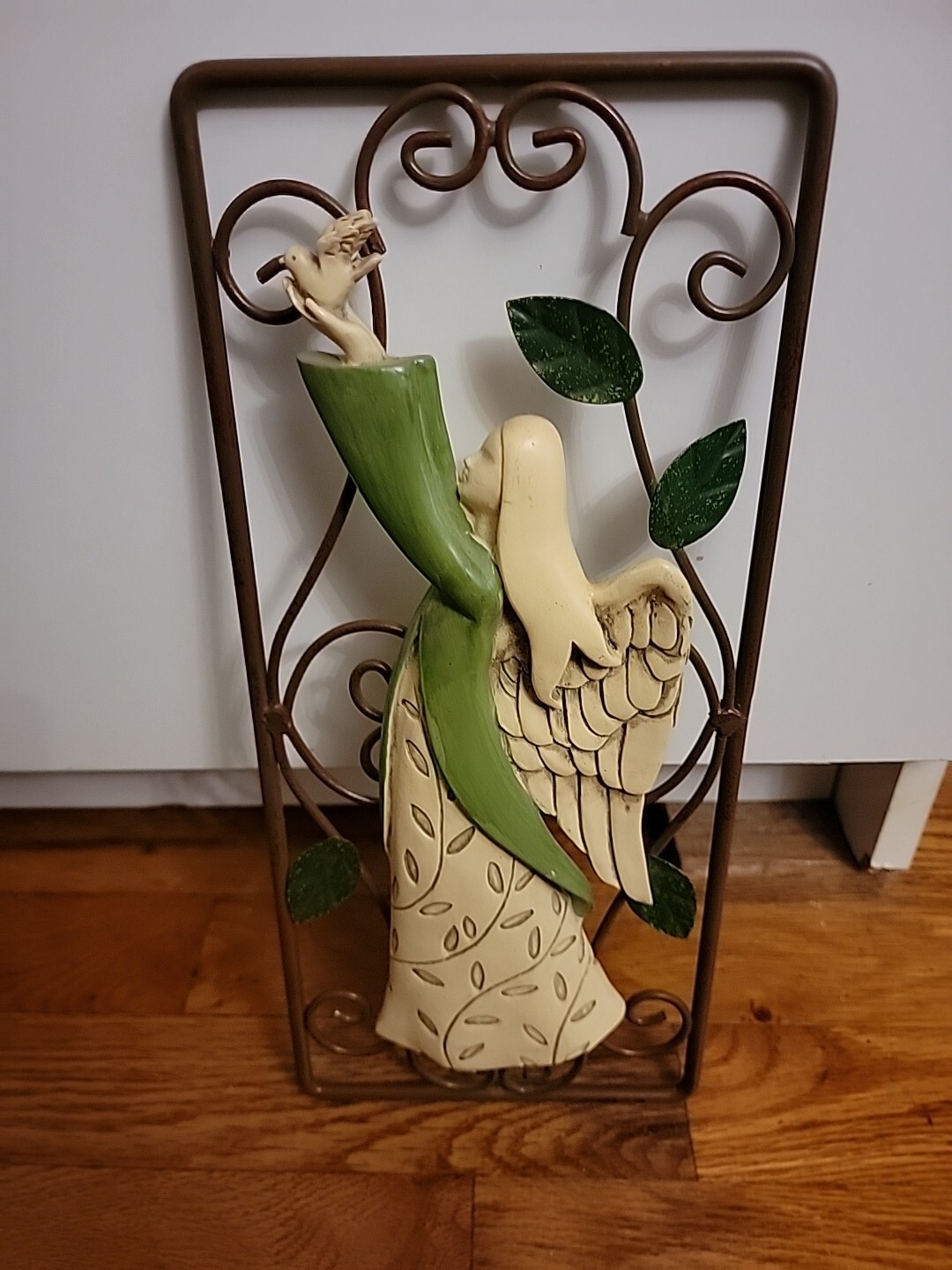New Resin & Metal Rustic Angel Wall Mounted Home Decor Plaque