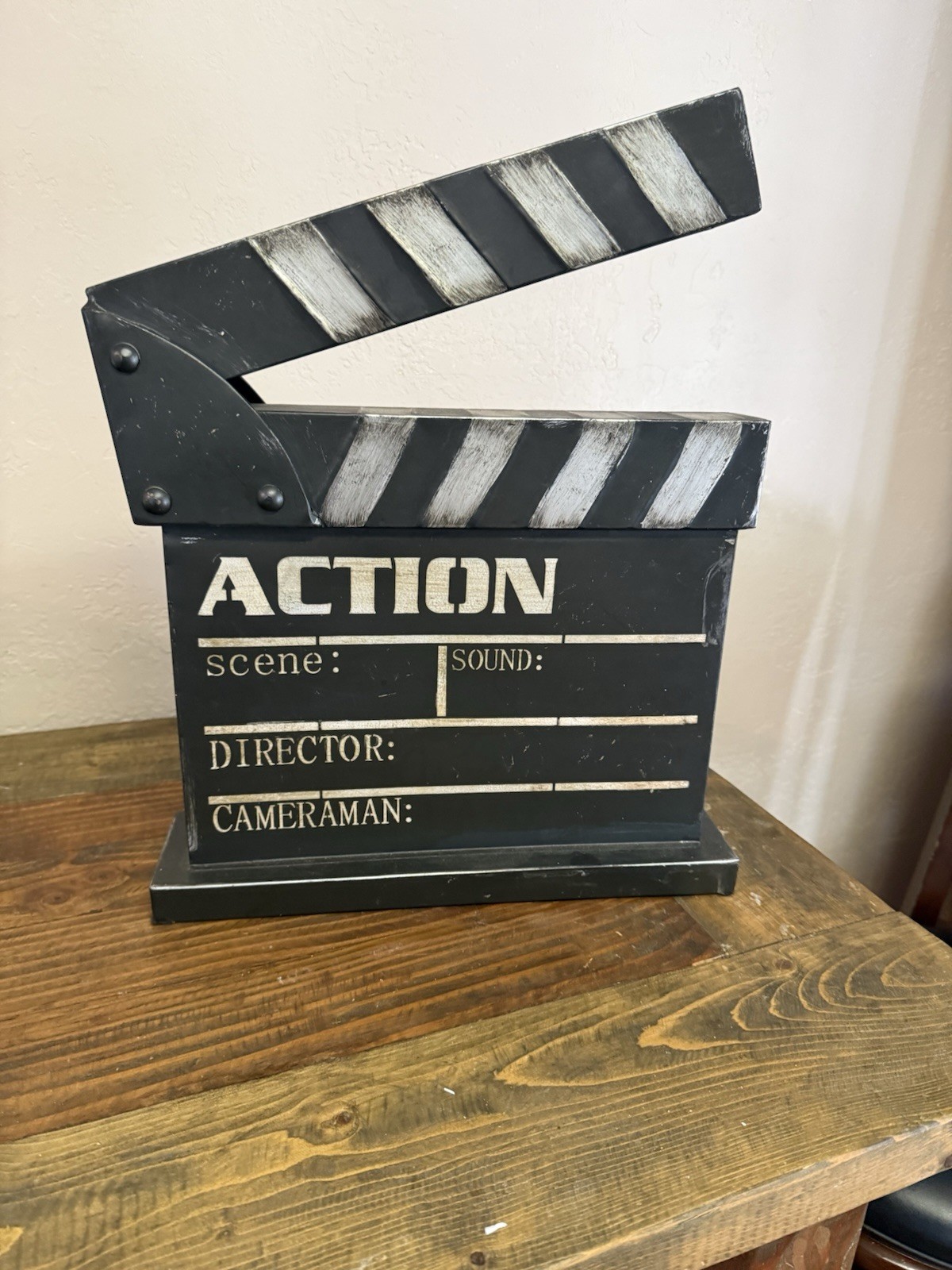 Movie Clapper Home Decor Metal Black Vintage Style 19 In By 15 In Nice Colors