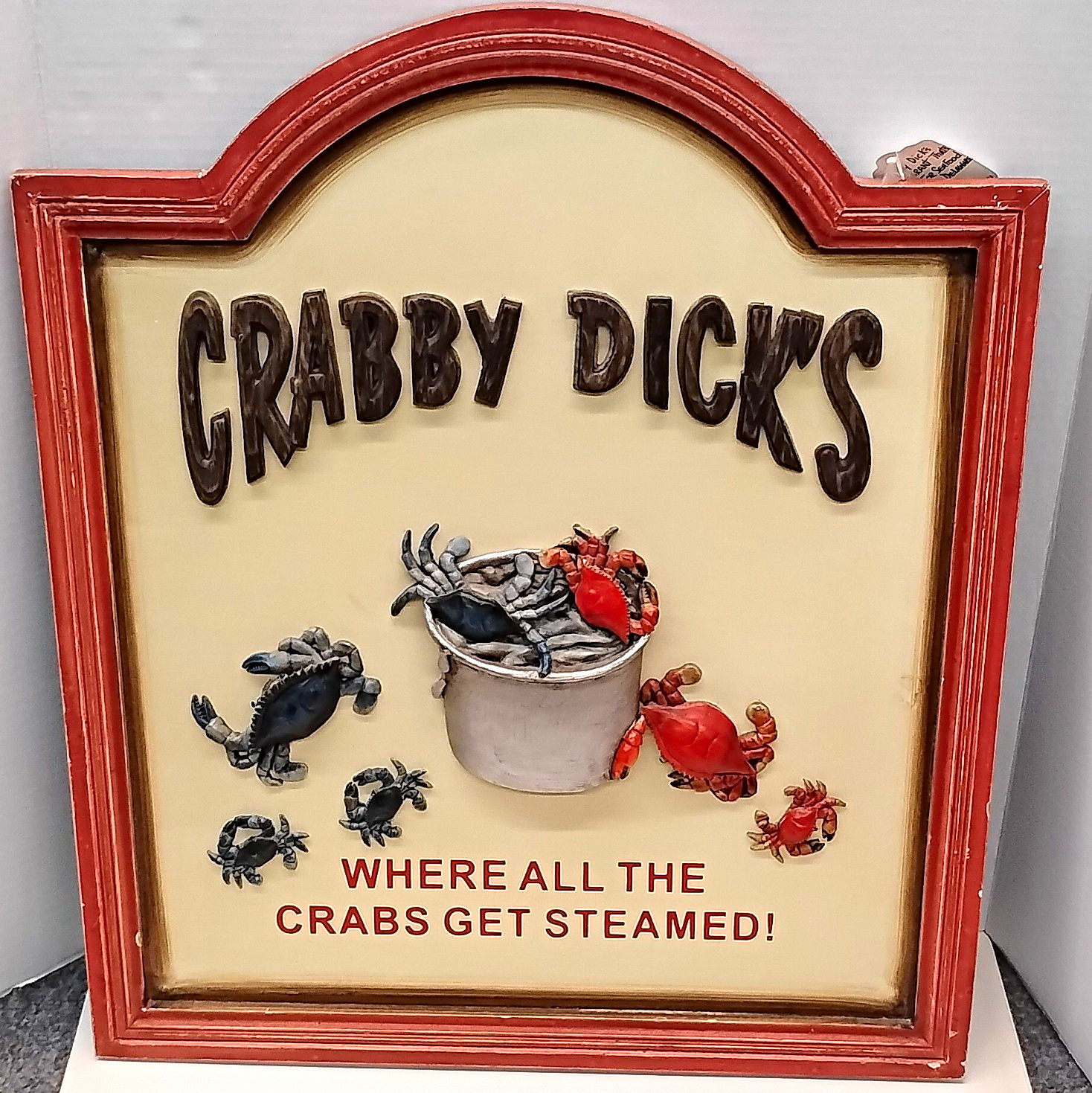 Beachcombers Crabby Dick’s Pub Wood Nautical Crab Wall Hanging Sign Medium