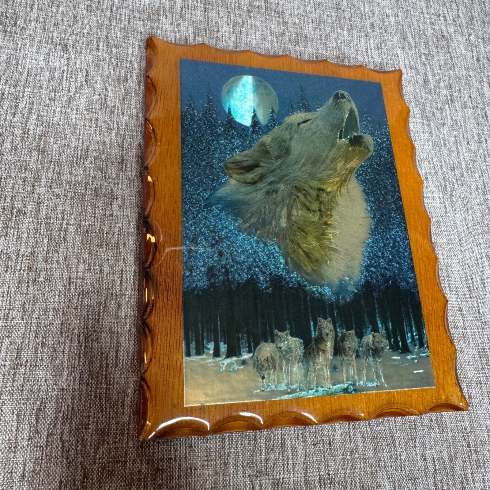 Vintage Howling Wolf Full Moon Wood Wall Art Plaque Glossy Made in USA