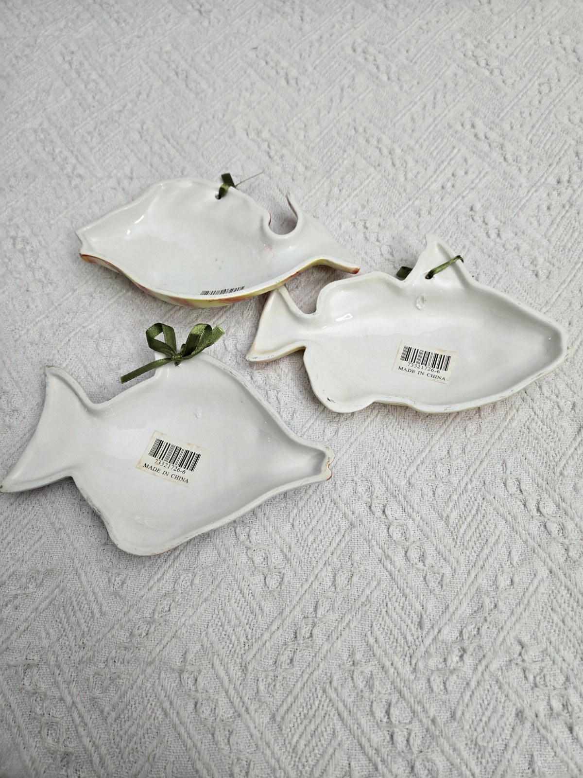 Ceramic Fish Shape Wall Decor, Glossy Finish Measures 7X5 Lot Of 3.