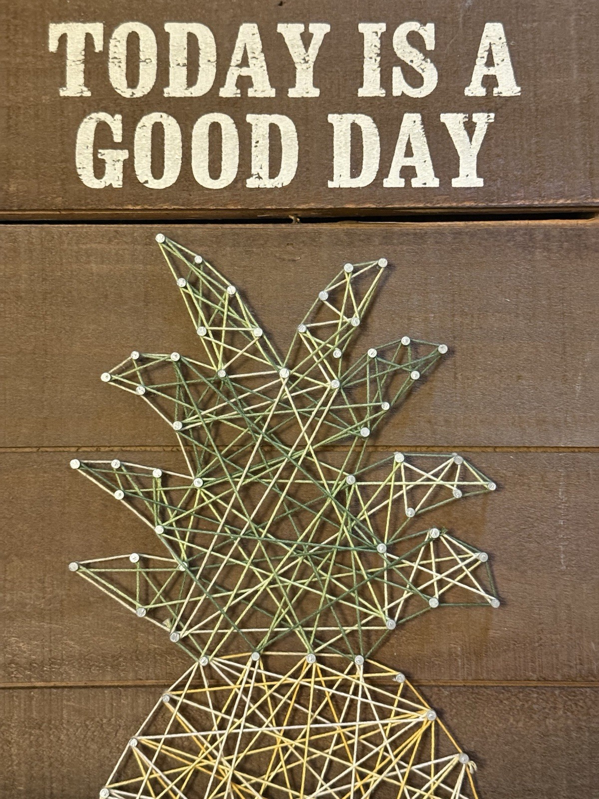 Design by Kathy“Today Is A Good Day”Pineapple StringArt Box Sign On Wooden Plank