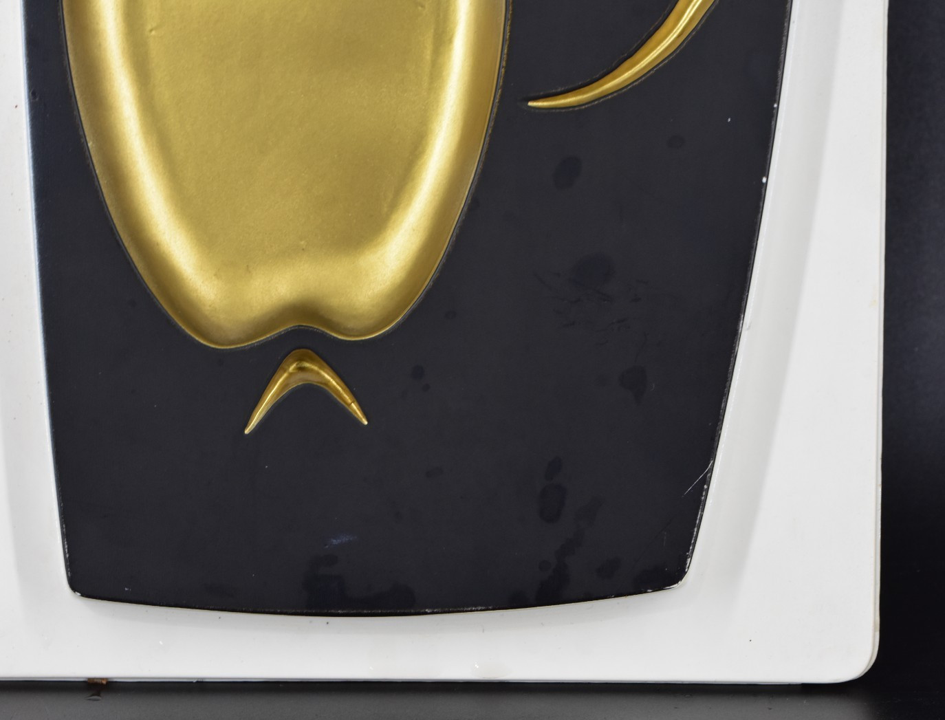 Vintage MCM Fruit Wall Plaques Apple & Pear Plastic Gold, Black, White 16.5″