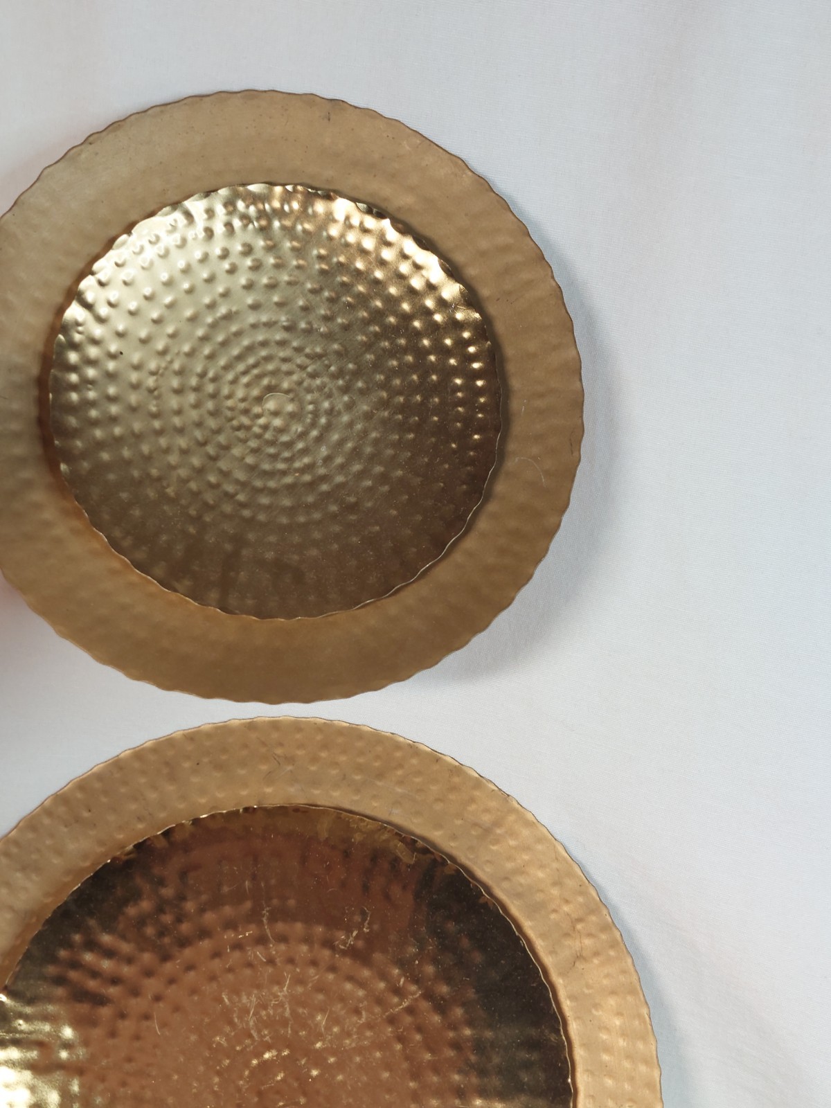 Set of 3 Gold Tone Hammered Metal Wall Circle Plates Decor Minimalist Modern Art