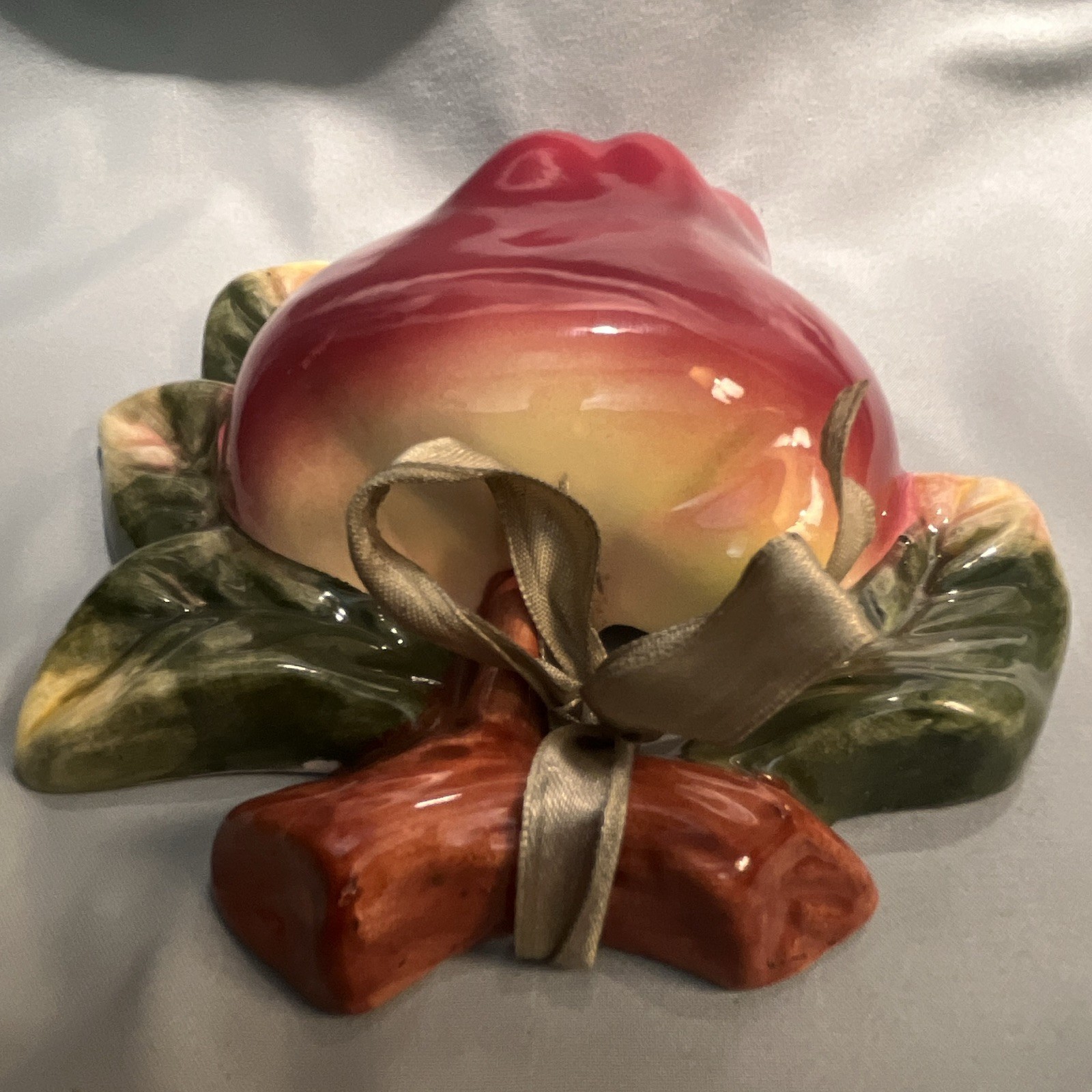Ceramic Apple Wall Plaque Glossy Red Green Brown Fruit Decor Hanging
