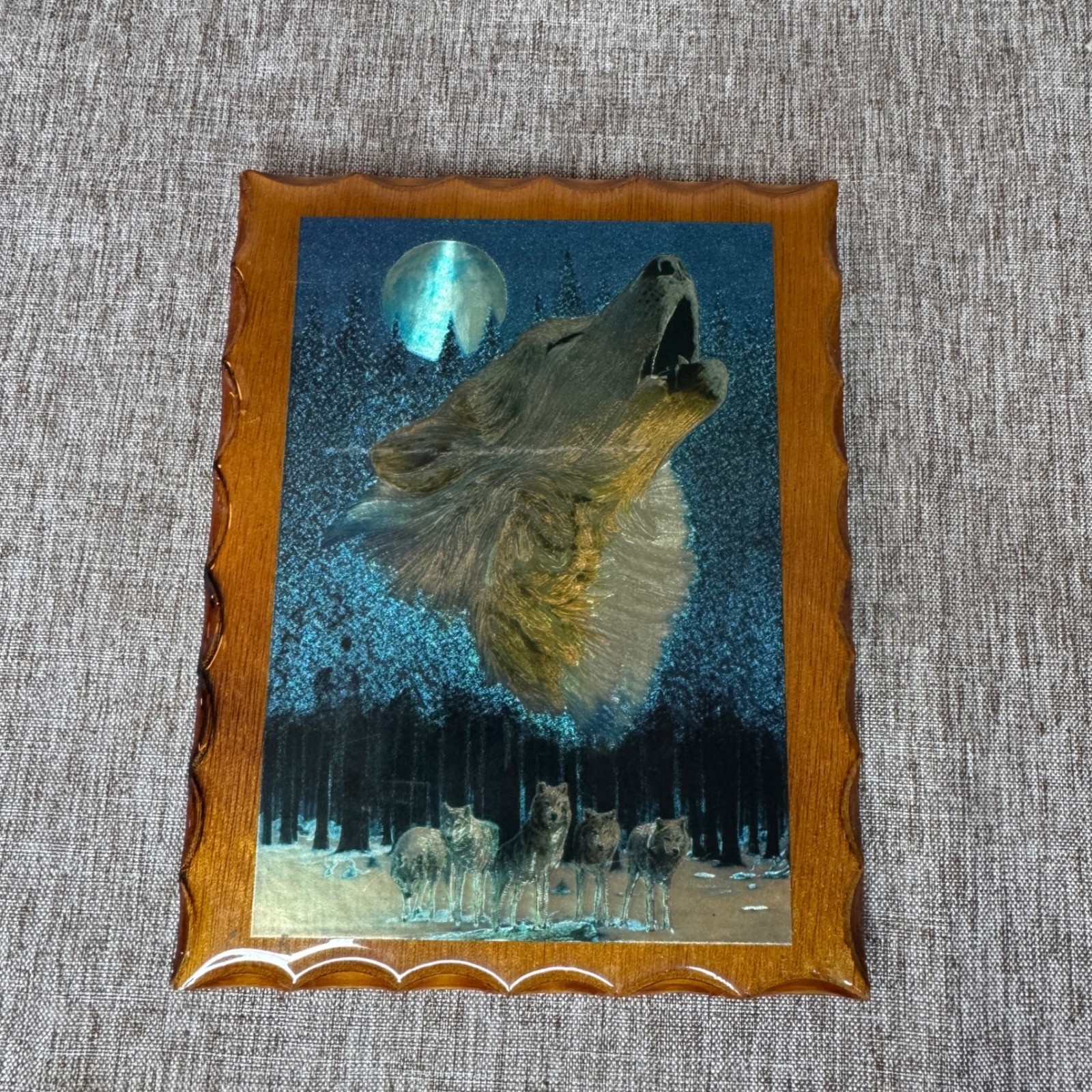 Vintage Howling Wolf Full Moon Wood Wall Art Plaque Glossy Made in USA