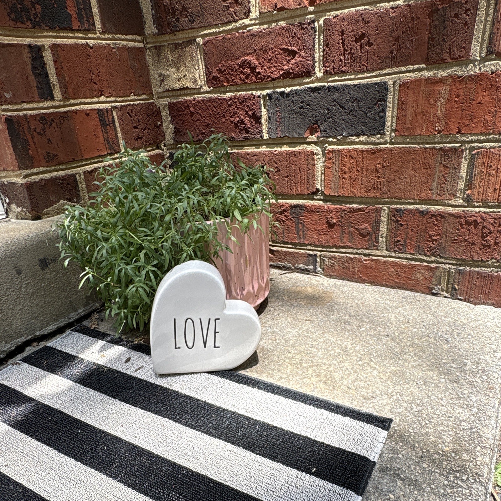 Ceramic Heart LOVE Freestanding Decorative Sign, Small, Glossy White/Black