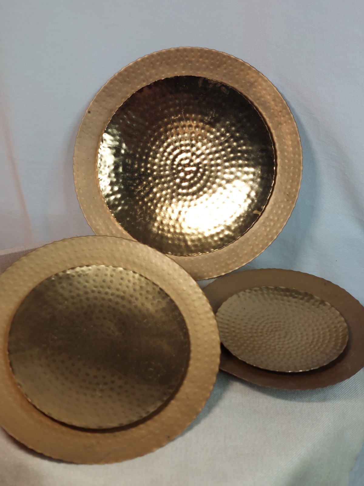 Set of 3 Gold Tone Hammered Metal Wall Circle Plates Decor Minimalist Modern Art