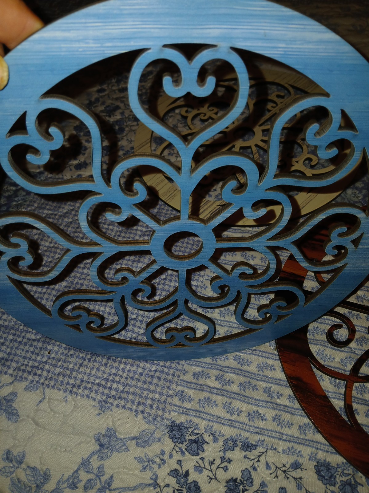 Set Of 3 Wooden Scroll Design Round Wall Decorations. 9.5″ Thin Lightweight