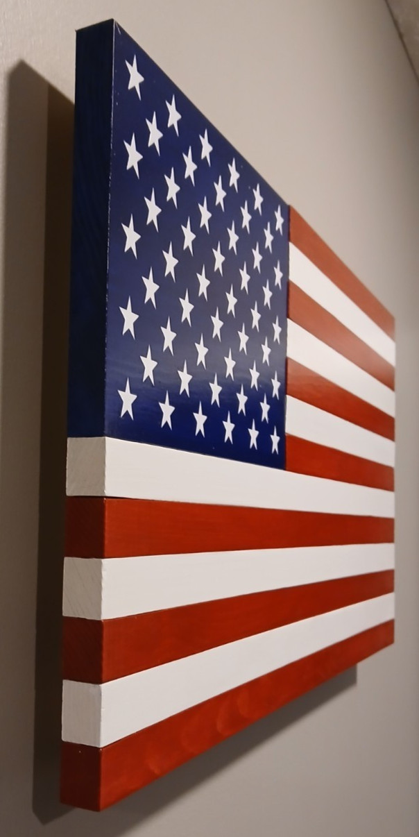 RUSTIC WOODEN AMERICAN FLAG HANDCRAFTED RED WHITE BLUE 50 STAR 24 X 13 IN STOCK