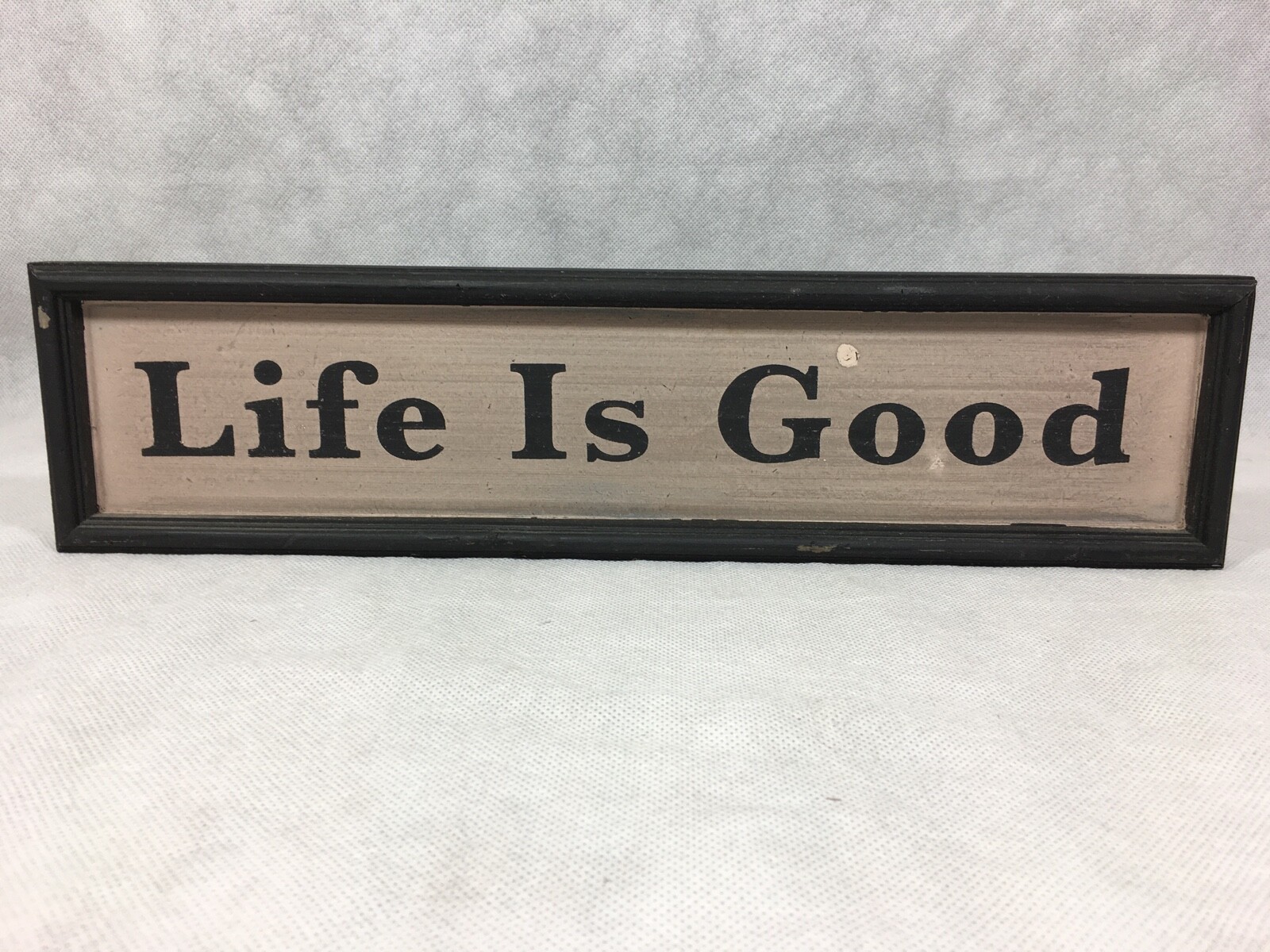 Life Is Good Wall Sign 16″ Distressed Framed Art Decoration