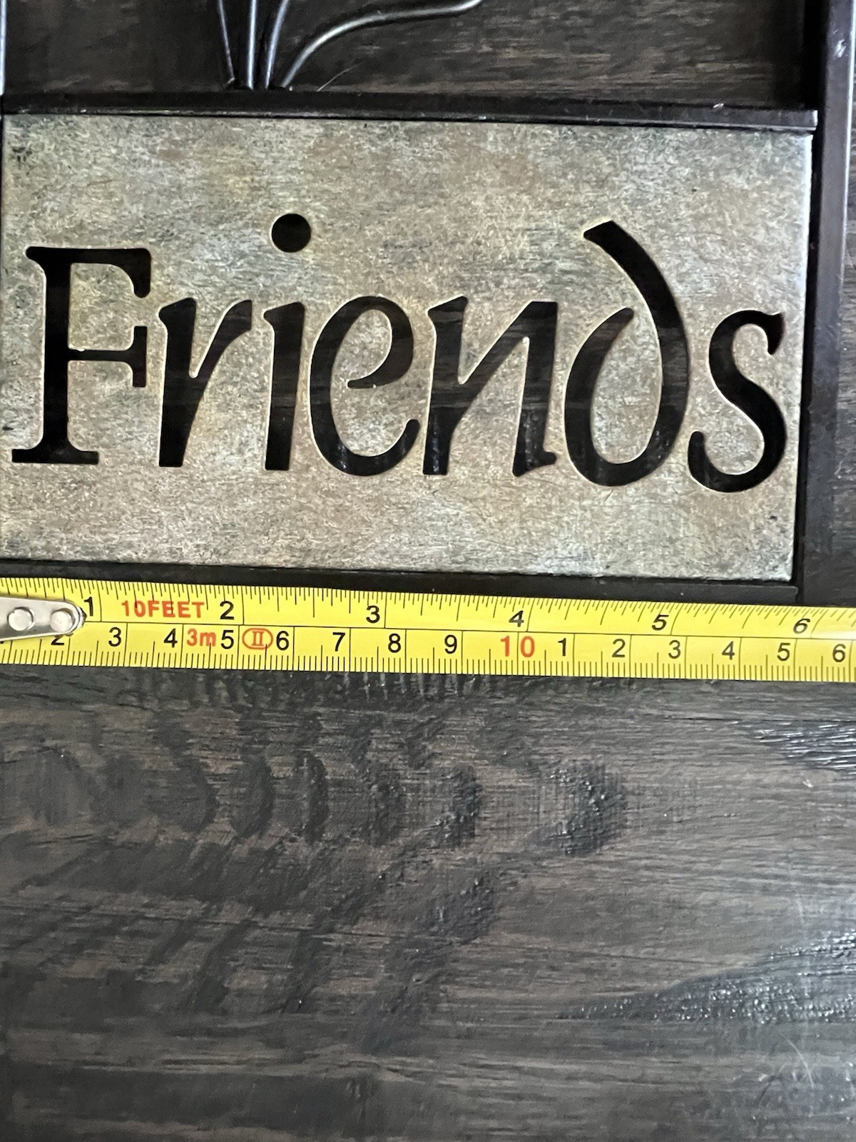2pc Metal Wall Hanging Signs Friends & Family Vertical Rectangular 23×6 Black