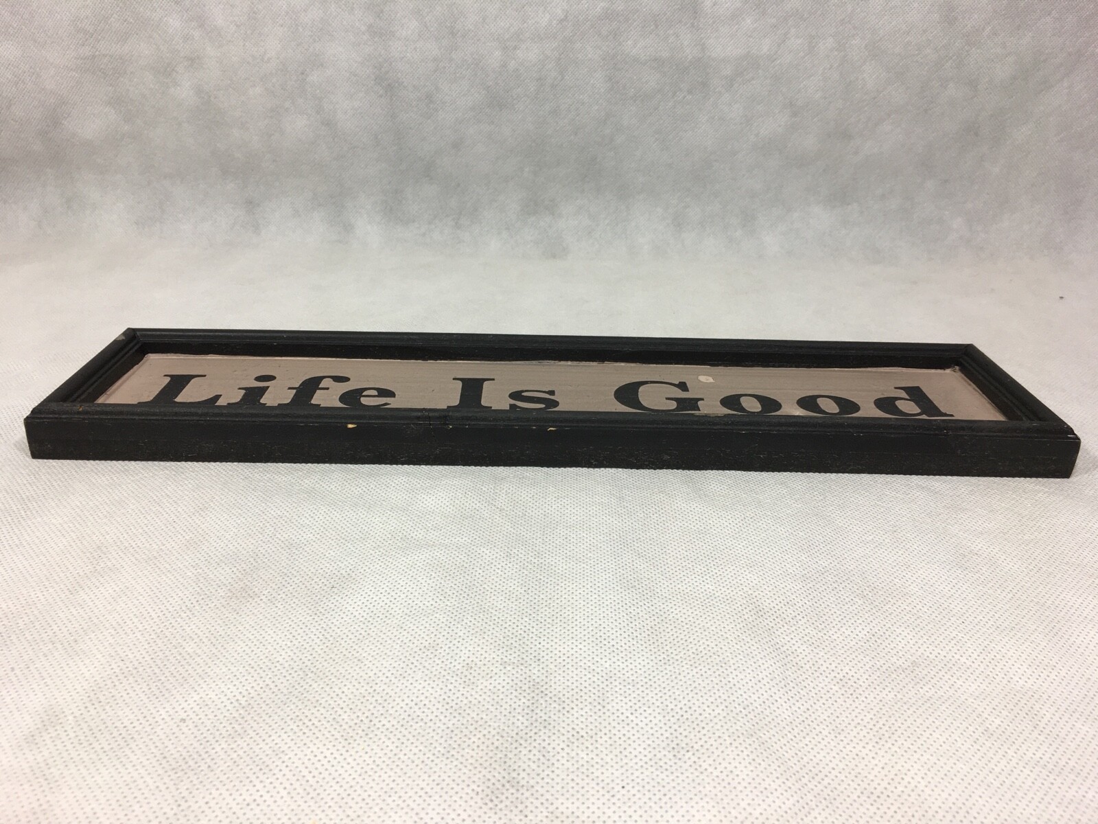 Life Is Good Wall Sign 16″ Distressed Framed Art Decoration