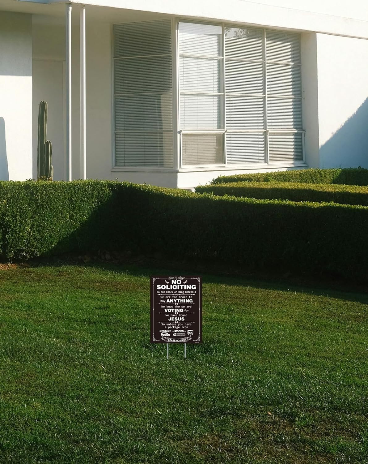 Weatherproof Black No Soliciting Sign – Durable 12×9 Aluminum for Door & Lawn