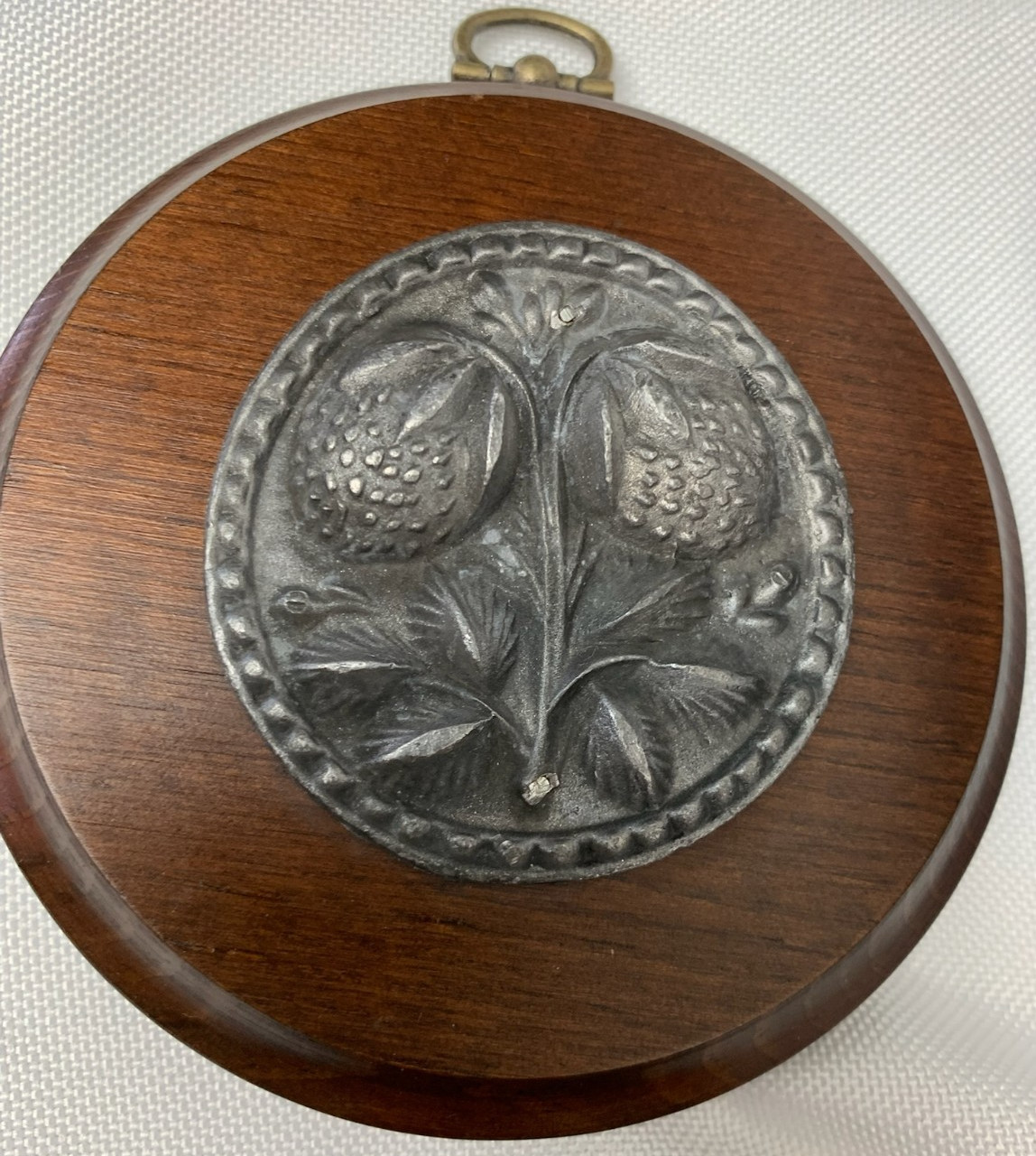 4 Vintage Peter Roberts Buttermold Design Wall Hanging Plaques Acorn Oak Leaf 4″