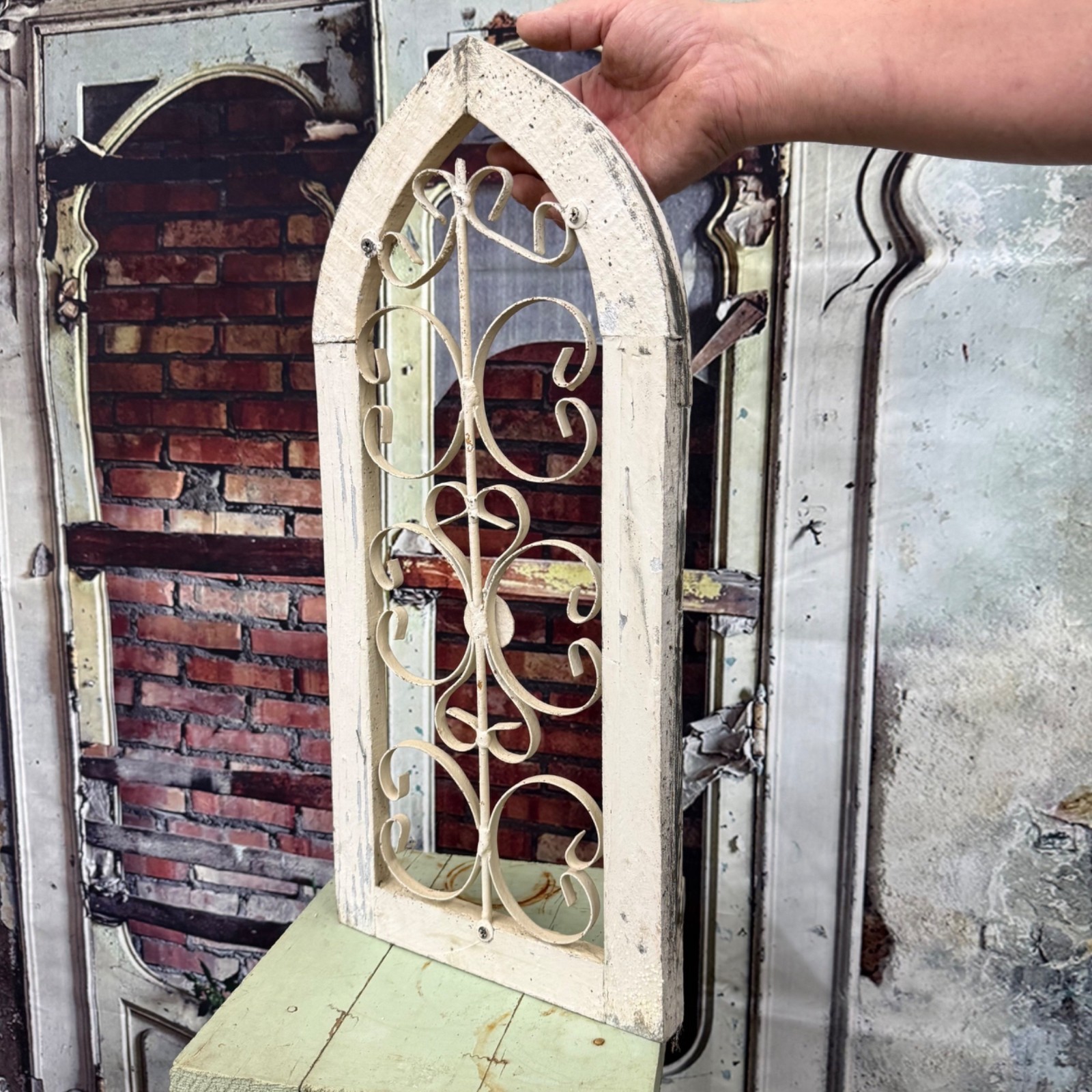 Vintage Rustic Distressed White Metal Arch Window Wall Decor Farmhouse Chic